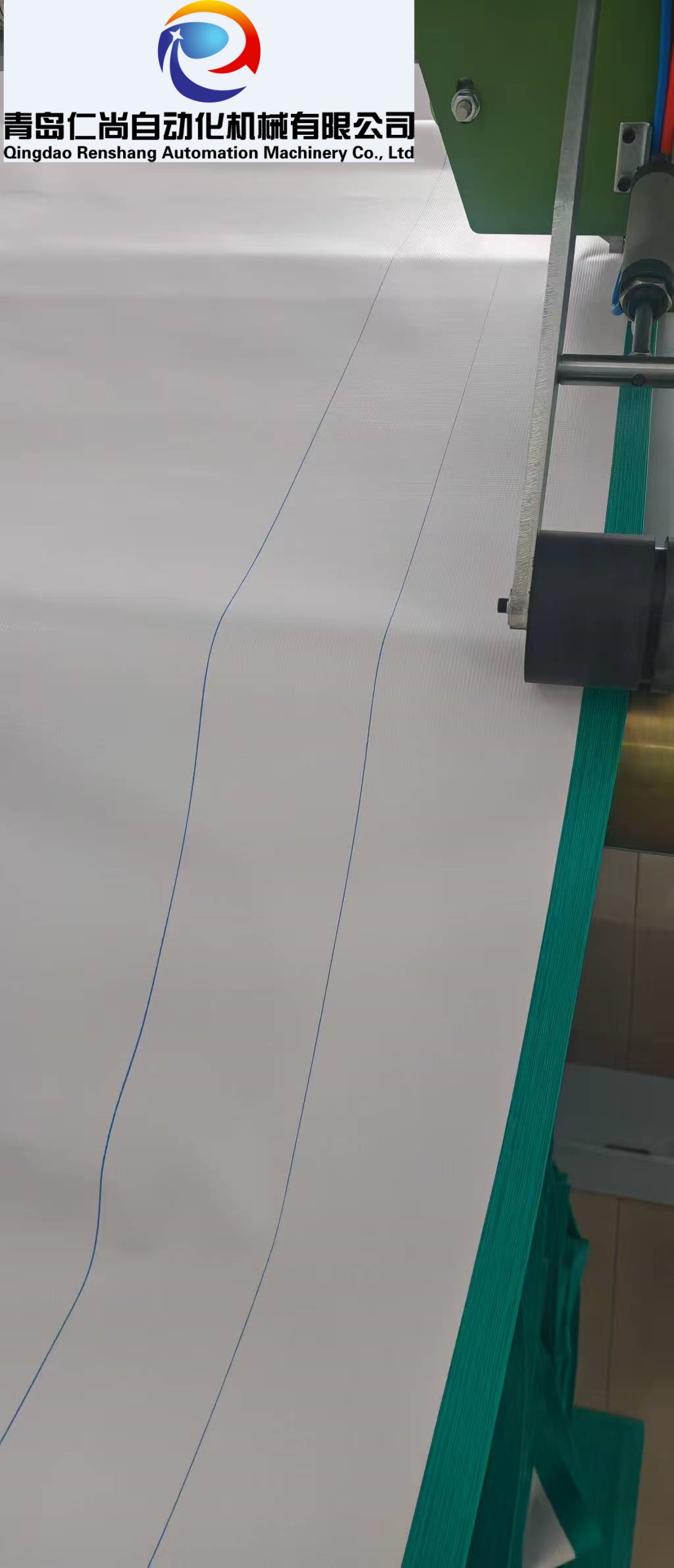 可同时包边、包绳、划线的篷布热合机